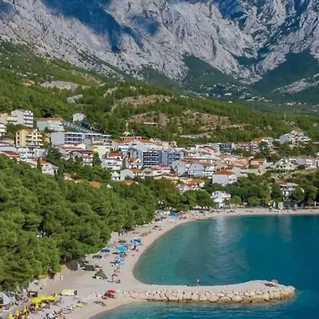 Mares With Stunning Sea View Apartment